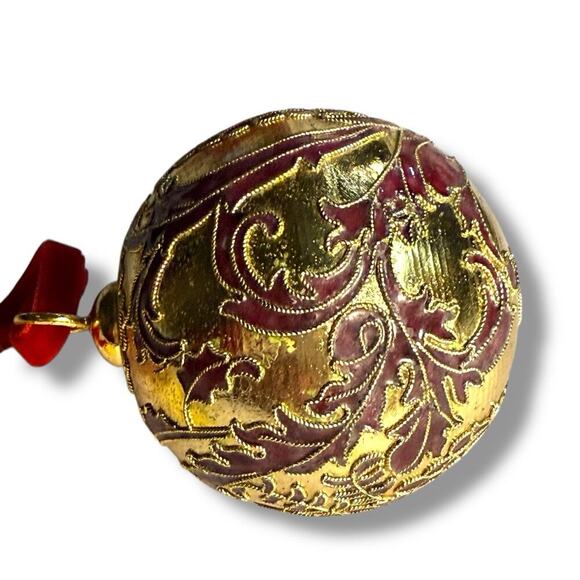 VTG Cloisonné Christmas Ball Ornament Gold Plate Red Enamel Velvet Ribbon Box - Picture 8 of 12